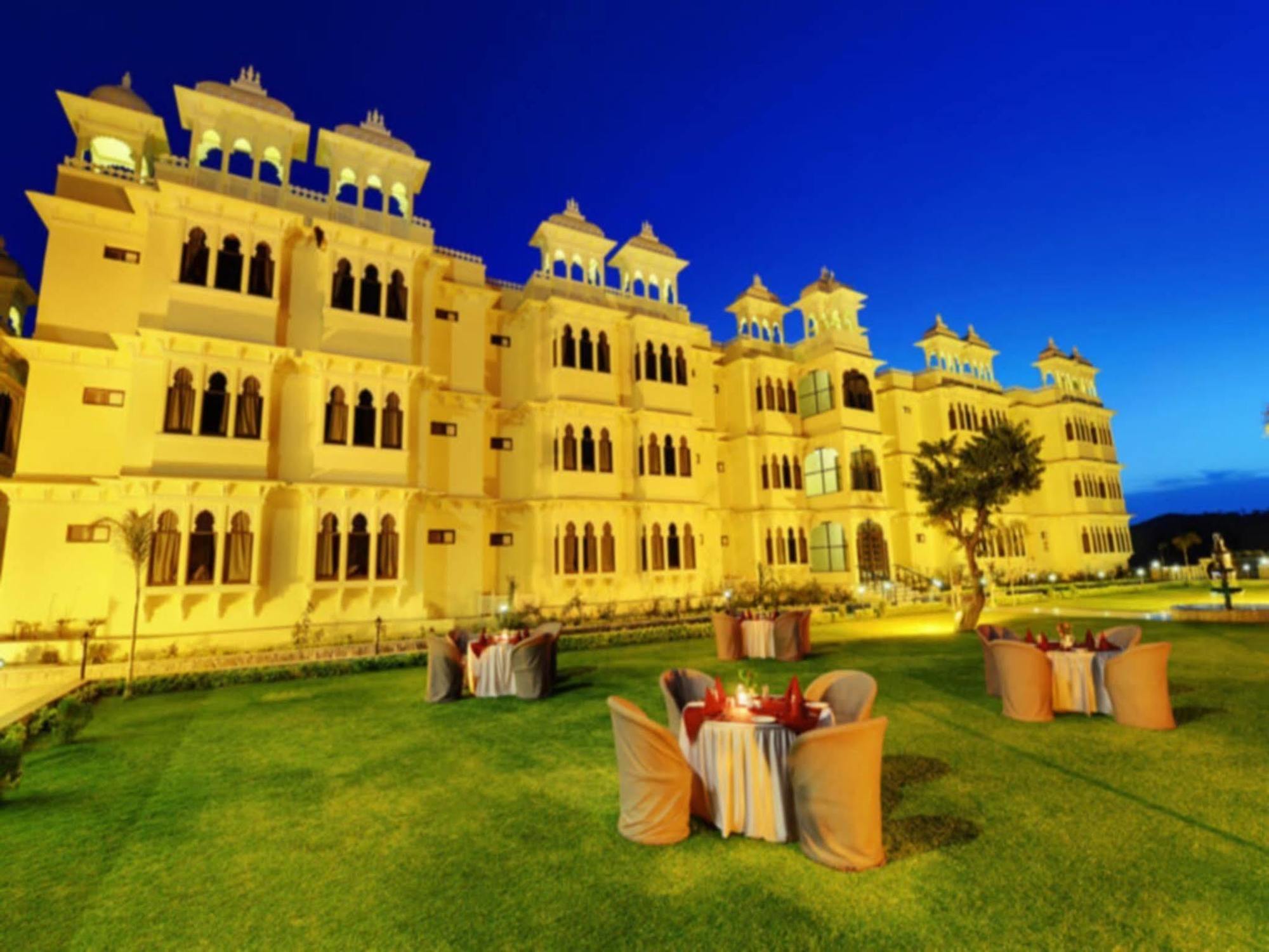 Hotel The Kumbha Bagh à Kumbhalgarh Extérieur photo